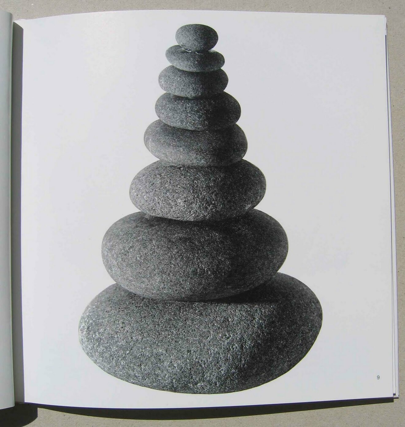 Bruno Munari, Da lontano era un'isola, Edizioni Corraini.