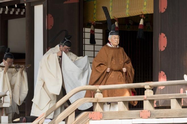 Un momento della cerimonia di abdicazione dell’Imperatore Akihito.