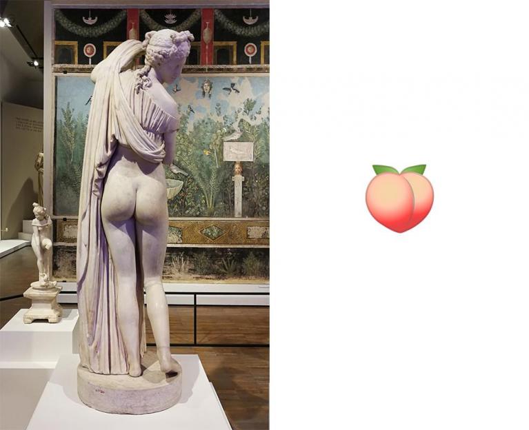 Veduta della seconda sala con Statua di Venere Callipigia (metà del II secolo d.C. Napoli, Museo Archeologico Nazionale) in primo piano e in secondo piano Affresco con pittura di giardino (fine I secolo a.C. – prima metà I secolo d.C. Pompei, Parco Archeologico) – Emoji pesca.