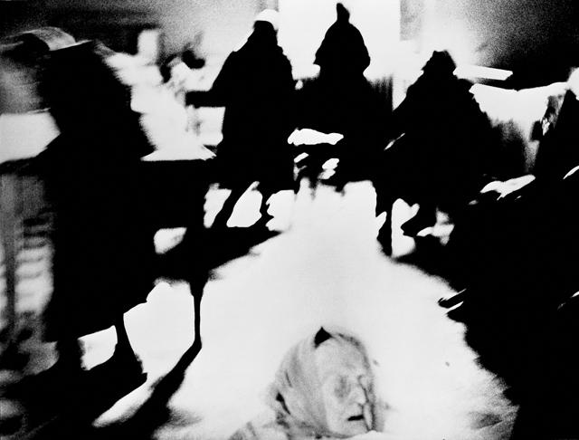 Mario Giacomelli, Verrà la morte e avrà i tuoi occhi, 1955 - 1957, courtesy archivio Mario Giacomelli, Senigallia.