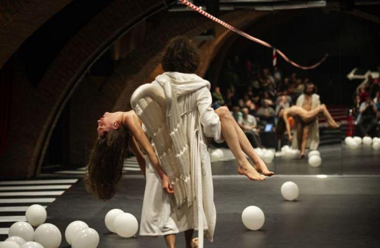 Spettacolo No title yet (Teatro Mladinsko, 2018, r. Tomi Janežič), ph. Žiga Koritnik.
