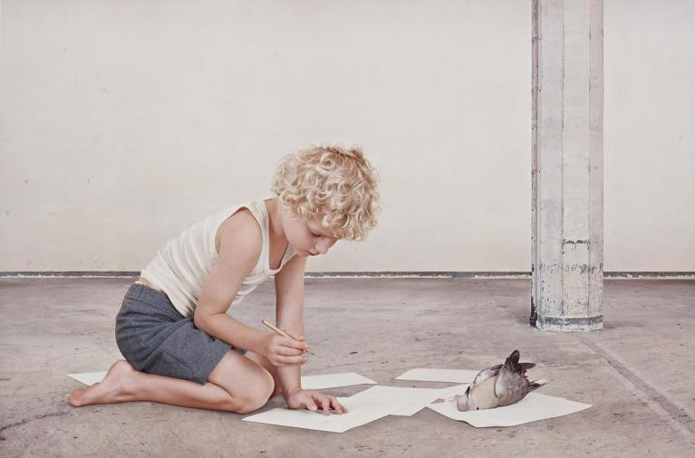 Ph Loretta Lux.