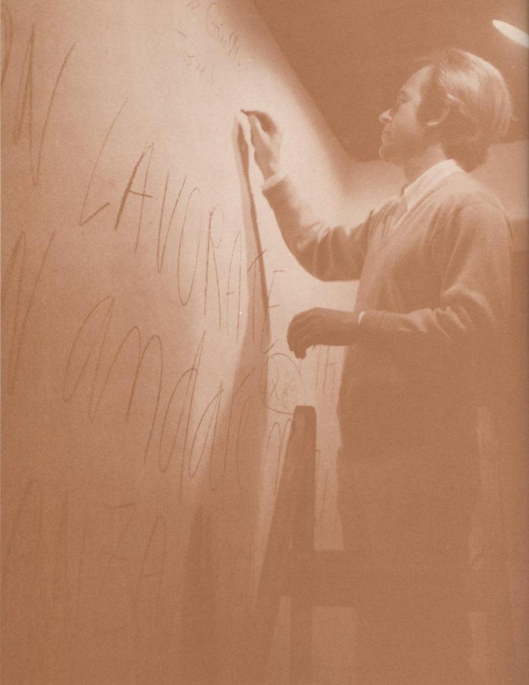 Nanni Balestrini, I muri della Sorbona, 1968.