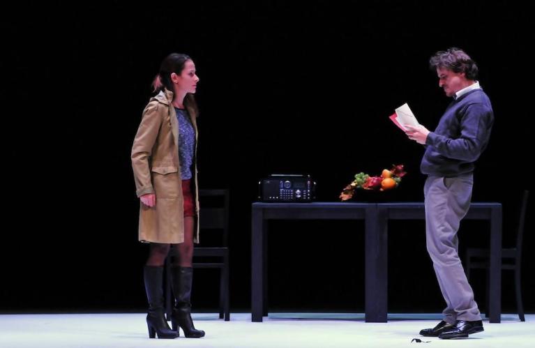 Alessandro Averone e Federica Sandrini in “Natura morta con attori”.