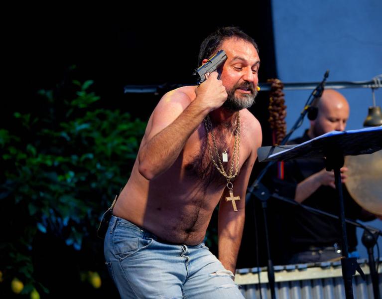 Napucalisse, Mimmo Borrelli, ph. Gennaro Cimmino.