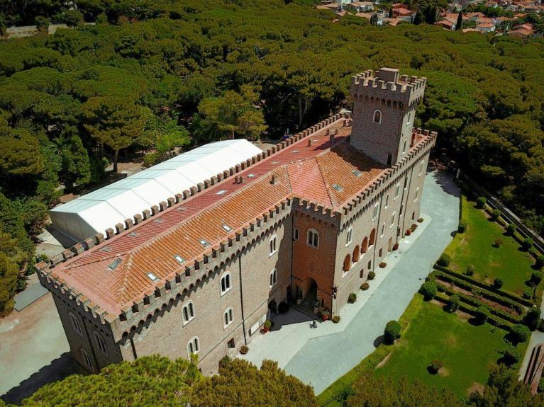Castello Pasquini a Castiglioncello, luogo di residenze artistiche.