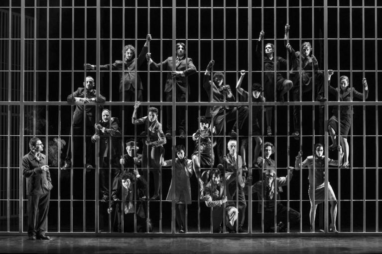 Opera da tre soldi, 2016, regia Damiano Michieletto, foto Masiar Pasquali Brecht e Benjamin.