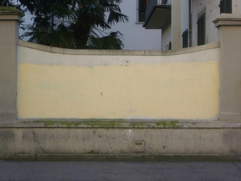 L. Bertolo Quello che non è #1, c-print, 2012.