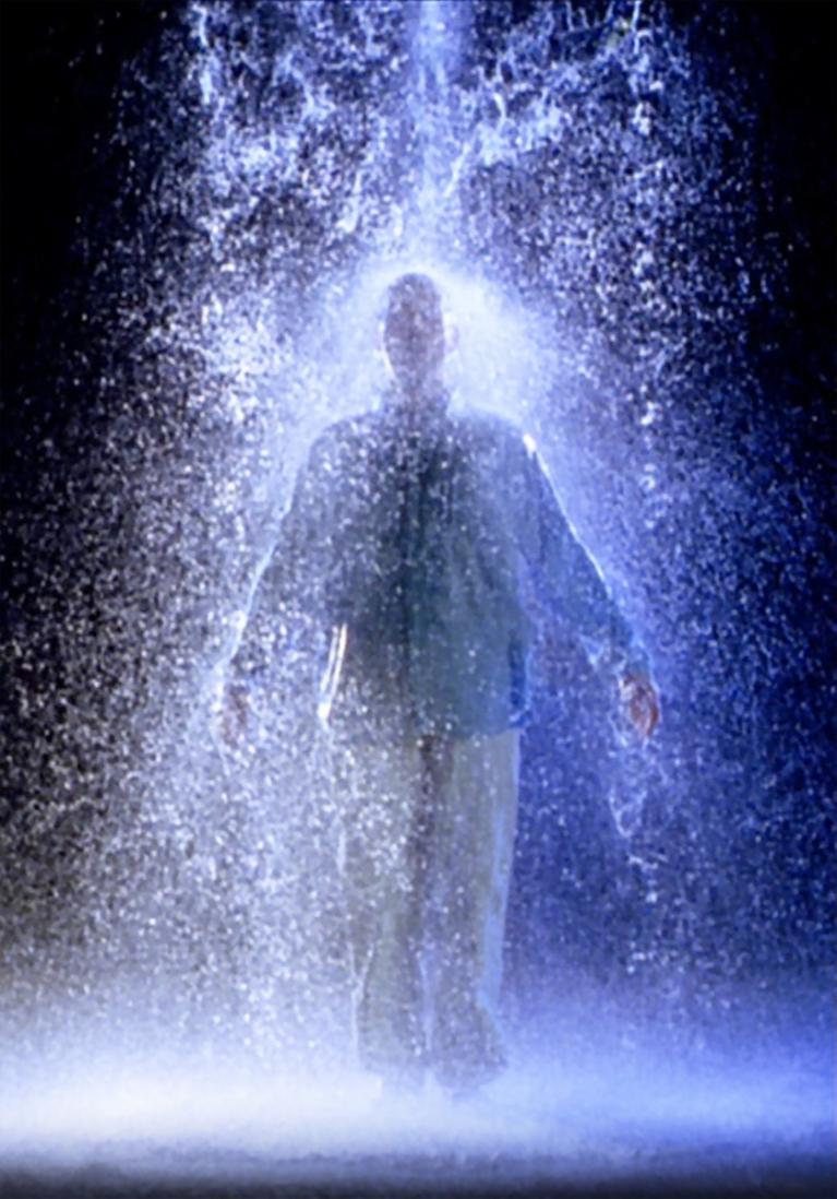 Bill Viola, The crossing, 1996.