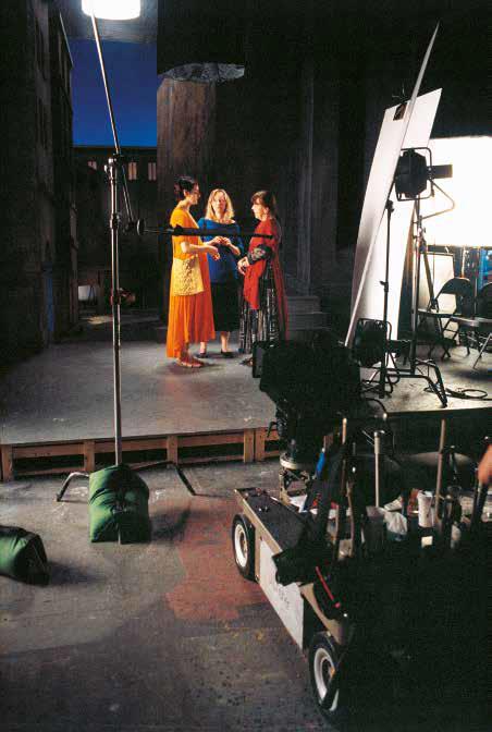 Bill Viola, Thegreeting, foto di scena.