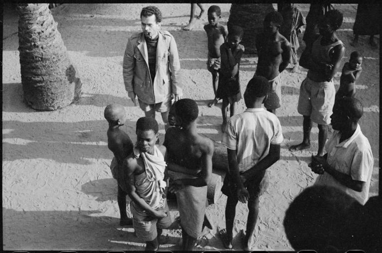 Gilbert Rouget a Ouesso, Congo Francese, nel 1946 (foto di André Didier, CNRS-CREM, CC BY-NC-ND).