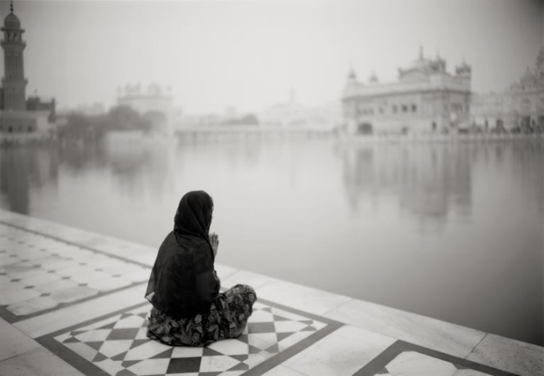Ph Kenro Izu.