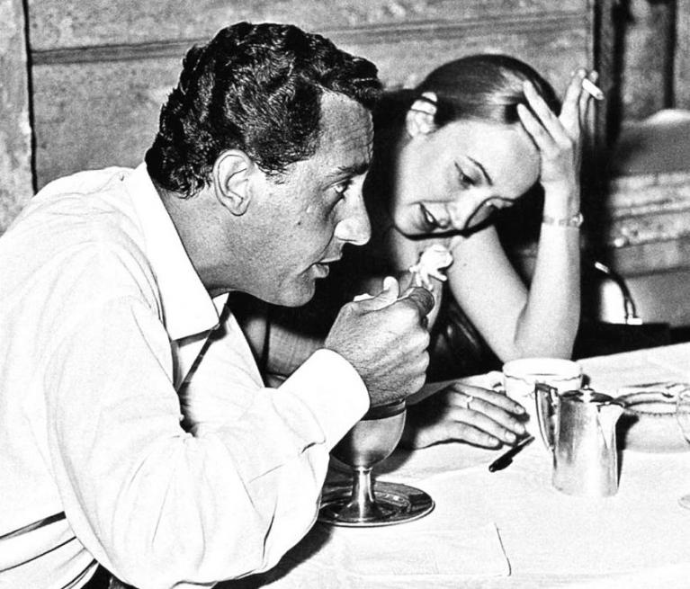 Alberto Sordi con Oriana Fallaci.