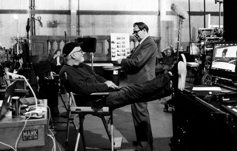 David Fincher e Gary Oldman sul set.