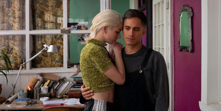 Mariana di Girolamo e Gael García Bernal in Ema, di Pablo Larrain