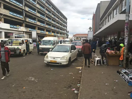 Harare city, ph Simba Mafundikwa.