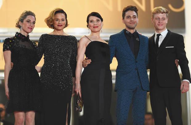 Xavier Dolan, Cast di Mommy alla premiazione al Festival di Cannes