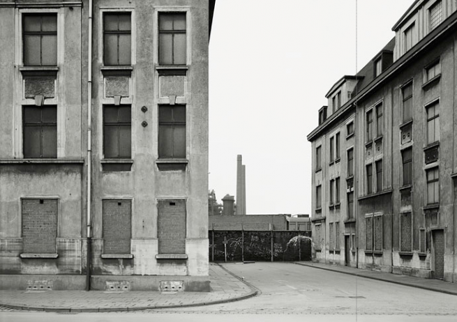 Thomas Struth, Werthauser Straße, Duisburg 1985