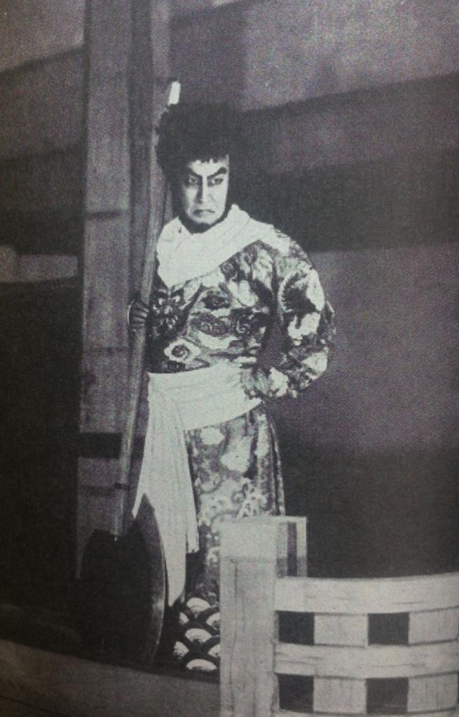 Matsumoto Koshirō VII nel ruolo del pirata Kezori