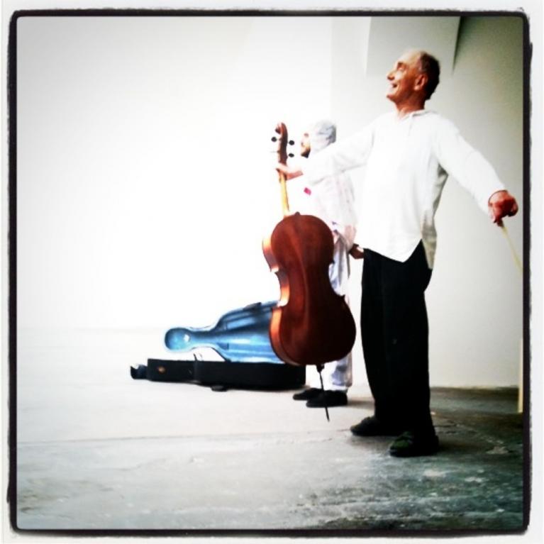 corrado levi in dada performance + violoncello @ porta romana.