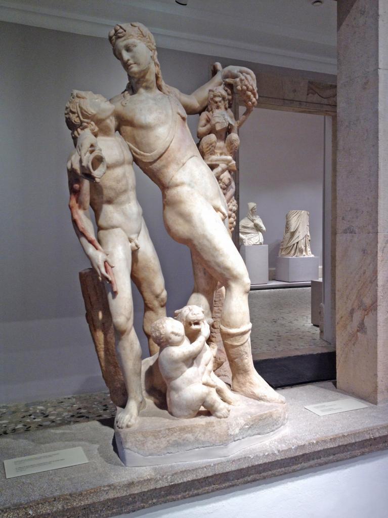 Dioniso, Satiro e Pan. 150-200 d.C. Marmo. Museo Archeologico di Kos.
