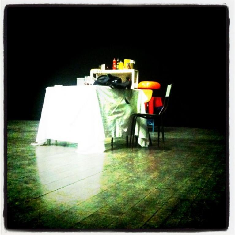 esticazzi! @ lucido, di spregelburd, con milena & roberto (wish you were here).