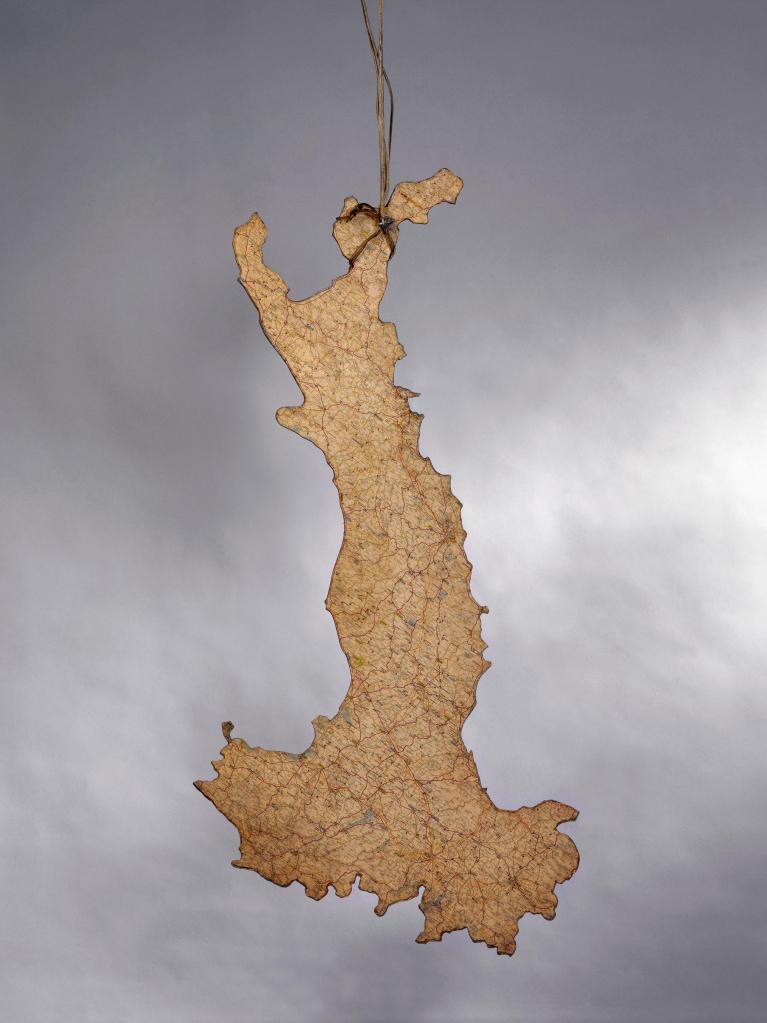 Luciano Fabro, Italia rovesciata, 1968