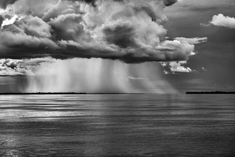 Rio Negro. Stato di Amazonas, Brasile, 2019 - © Sebastião Salgado/Contrasto.