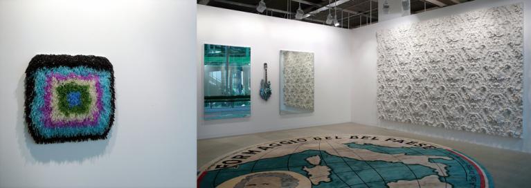 ArtBasel 40 (2009), Galleria Massimo De Carlo, Milan, stand (in primo piano Maurizio Cattelan, Il Belpaese, 1994. Alle pareti opere di Paola Pivi, John Armleder e Rudolf Stingel), foto Michele Dantini
