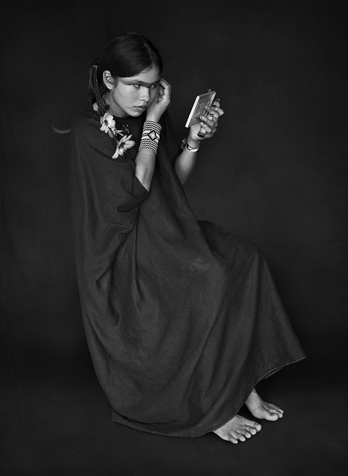 Giovane donna Ashaninka. Stato di Acre, Brasile, 2016 - © Sebastião Salgado/Contrasto.
