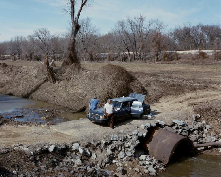Alec Soth - Sleeping by Mississippi