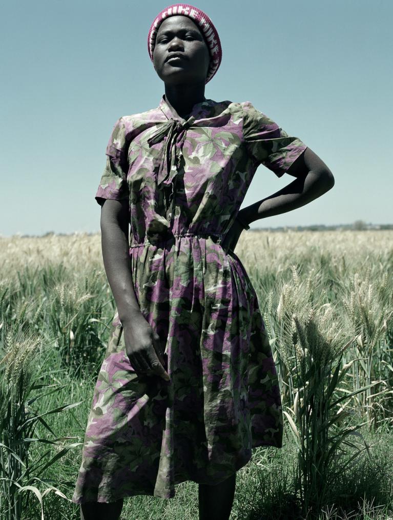 Jackie Nickerson, Chipo Farm, 1997, digital C-print 150 x 120 cm. Courtesy the artist and Brancolini Grimaldi