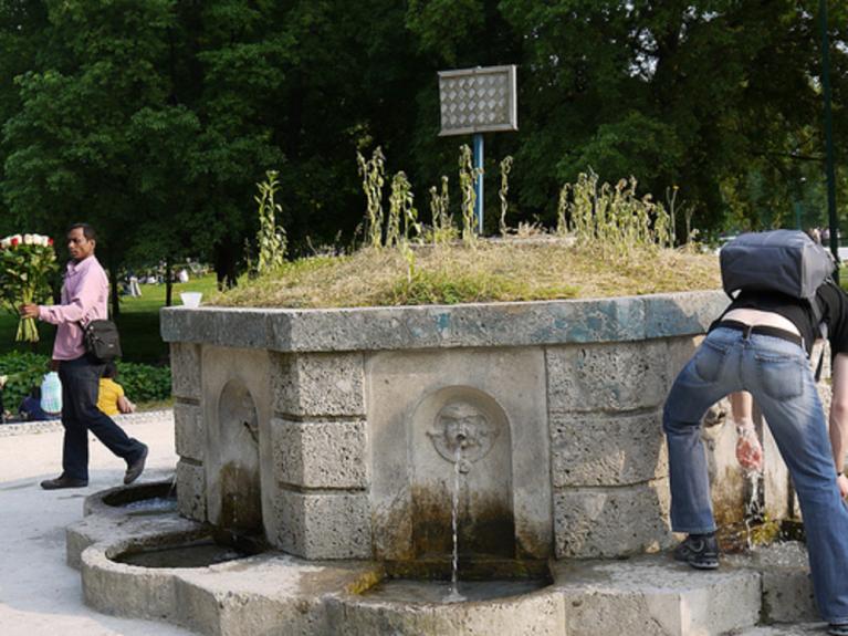 La fontana dell'Acqua Marcia, vicino all'Arena.Parco Sempione. Milano.