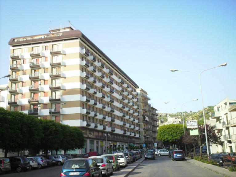Viale Medaglie d'oro, Modica