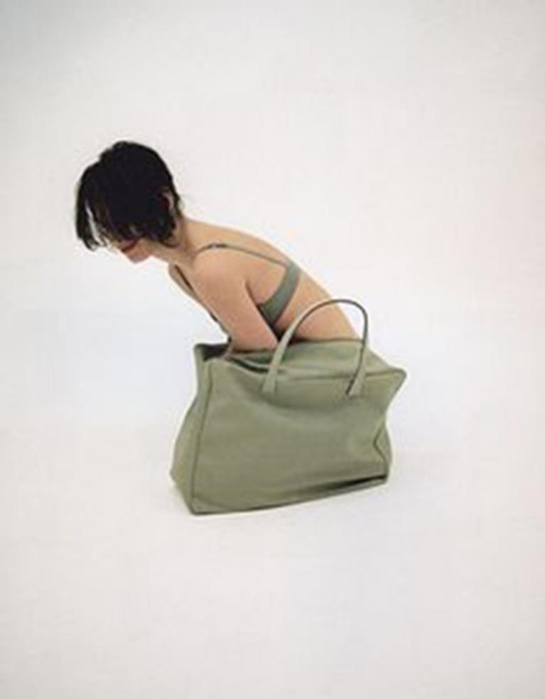 Erwin Wurm, One minute sculpture