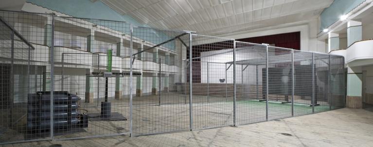 Arcangelo Sassolino, Afasia 1. Courtesy Galleria Continua, San Gimignano / Beijing / Le Moulin. Foto di Ela Bialkowska, 2008