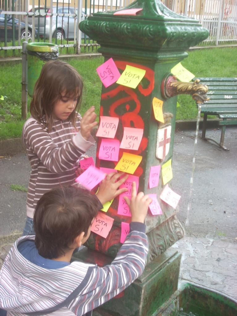 Allestimento vedovella. Giardini di Santa Maria alla Fontana, via Boltraffio, Milano.