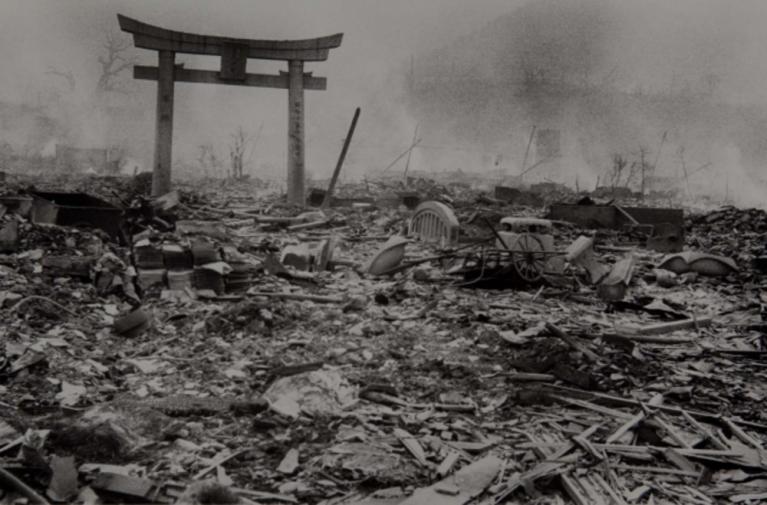 Yosuke Yamahata, Viaggio a Nagasaki, 1945