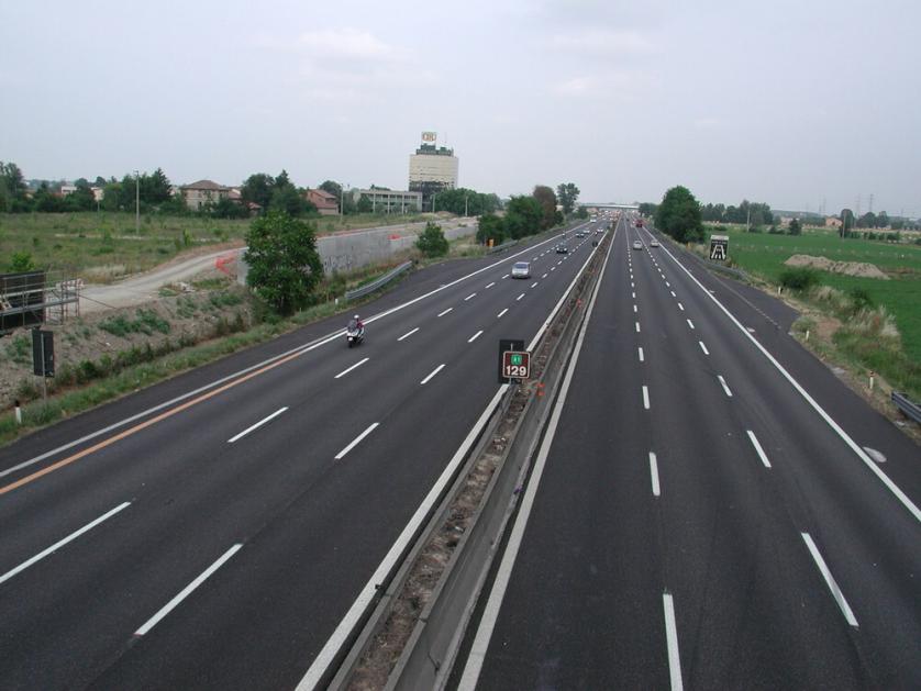 Autostrada_del_sole_sesso_reggio_emilia.jpg