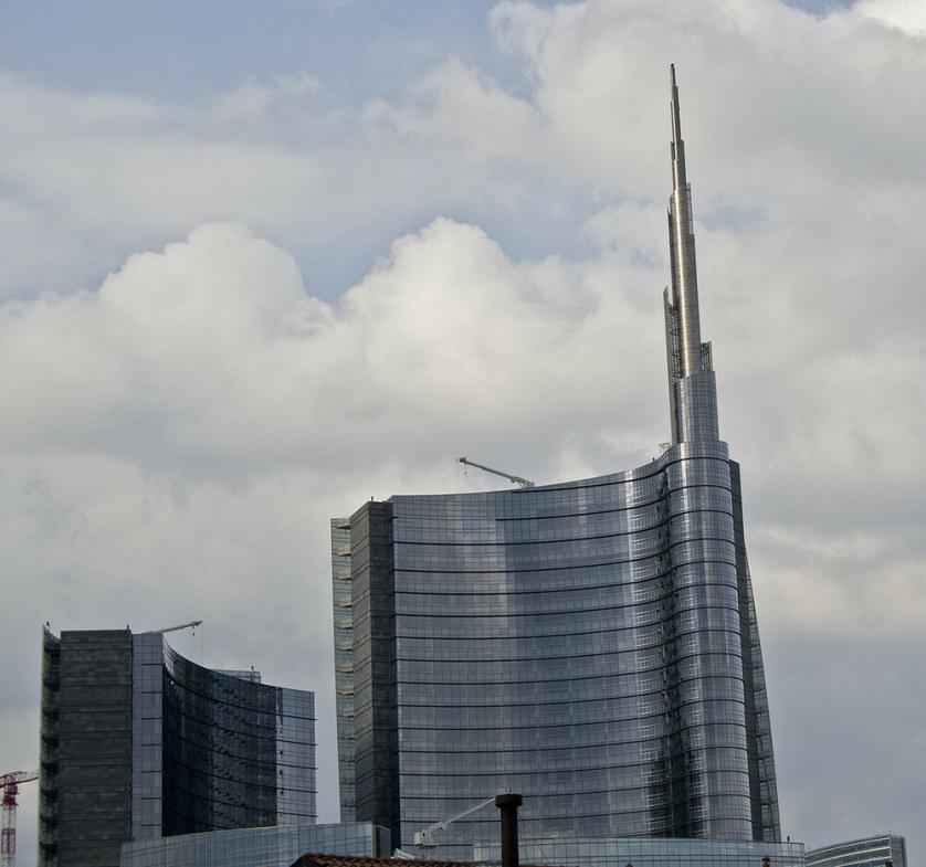 Pelli, Torre Unicredit.