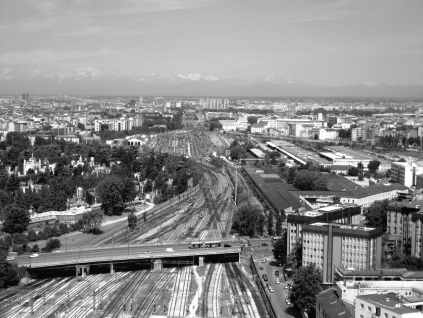 Scalo-Farini_foto01_Cosentino_bn.jpg