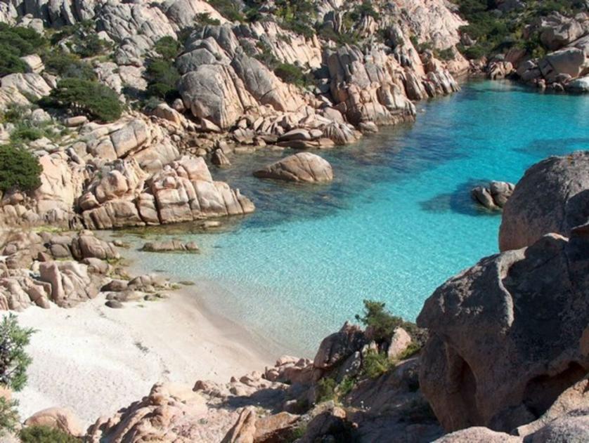 Z_caprera-cala coticcio.jpg