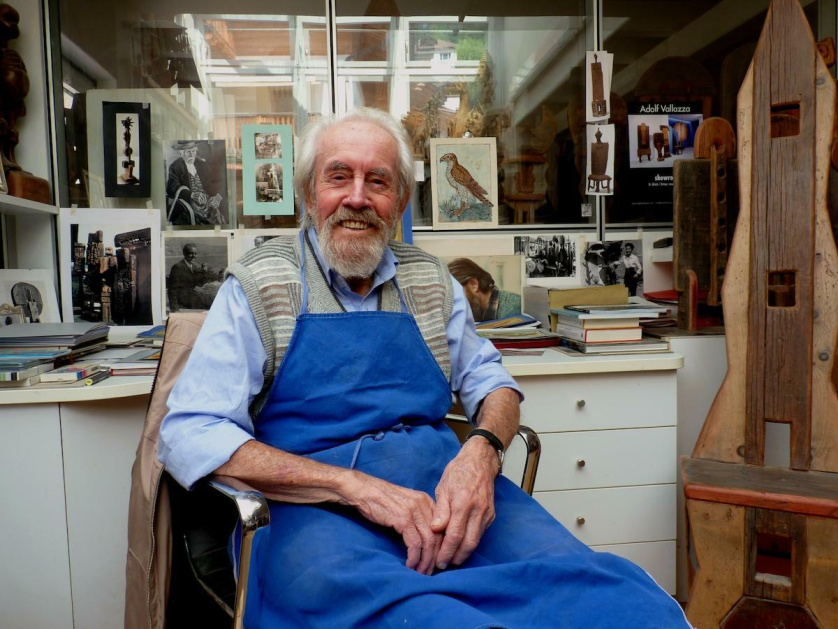 adolf_vallazza_nel_suo_studio.jpg