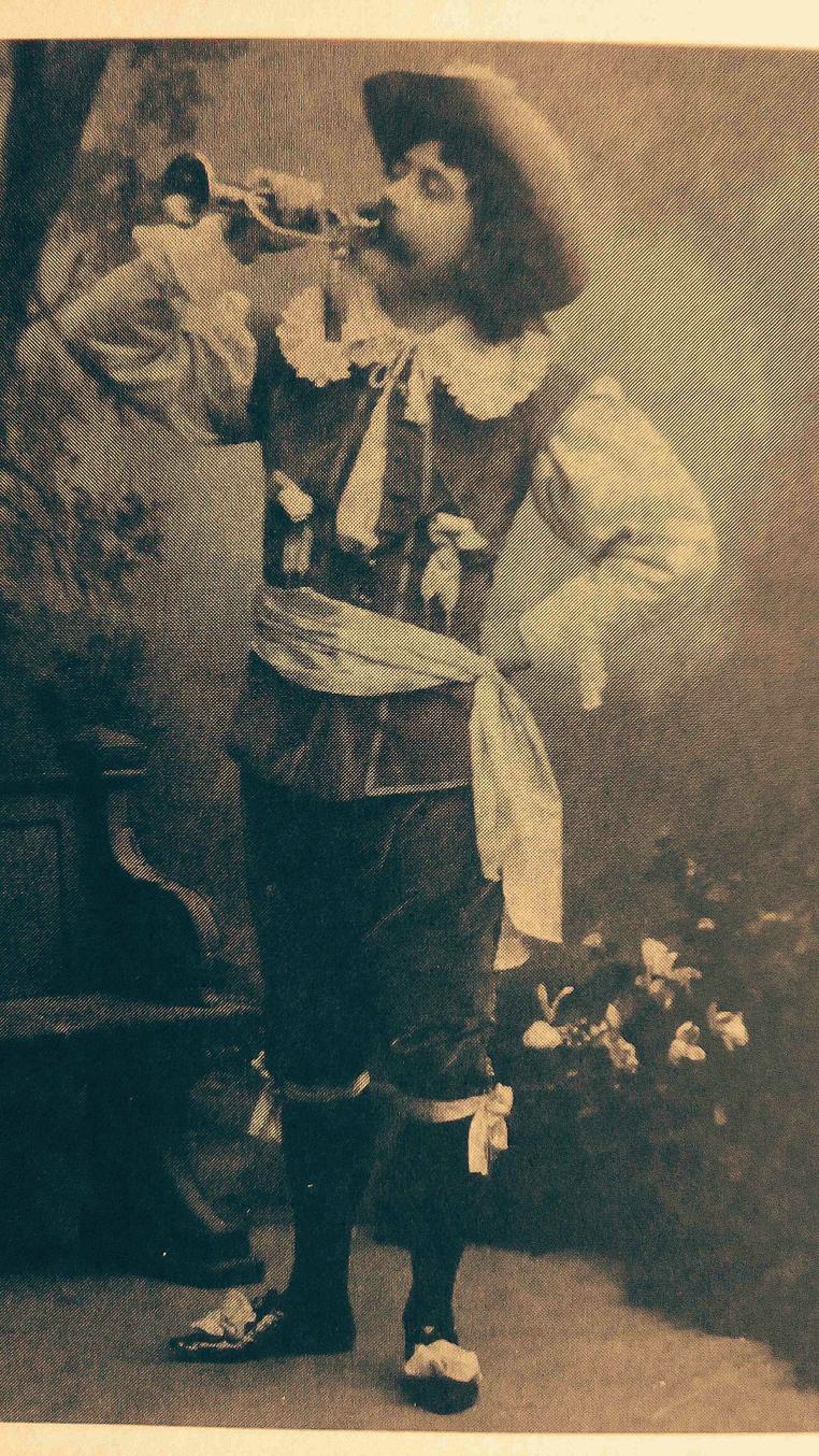 fds_ballo_in_costume_1901.jpg