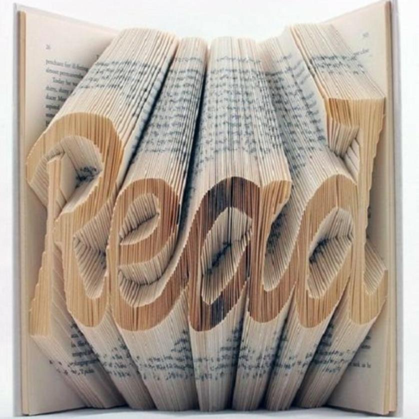 il-libro-e-anche-un-soprammobile-l-va7r5v.jpg