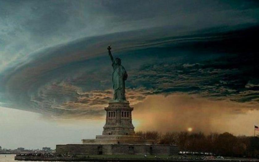 immagine1_sandy_fake_statua.jpg