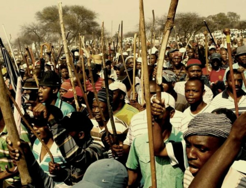 minatori-in-lotta-sudafrica.jpg