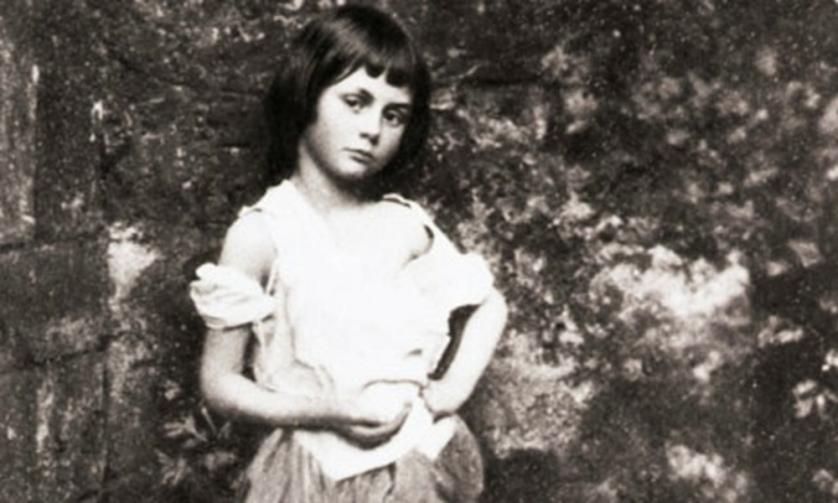 portrait-of-alice-liddel-007_0.jpg