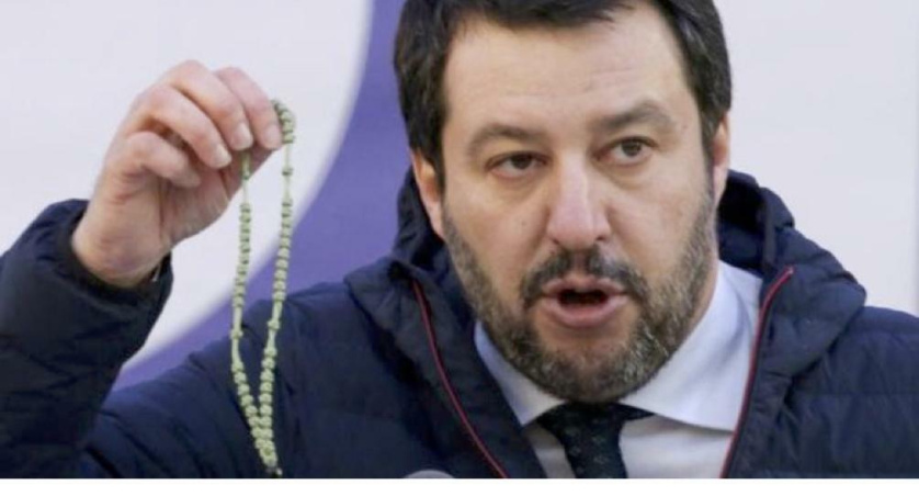 salvini_con_rosario.jpg
