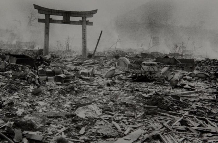 Yosuke Yamahata, Viaggio a Nagasaki, 1945